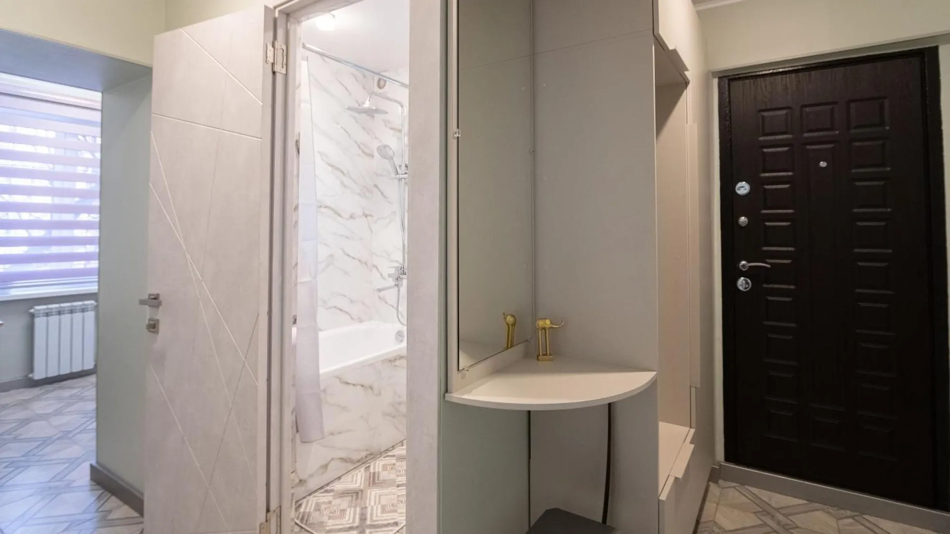 Cosy Nadezhda Apartment On The Jibek Joly Street Almaty